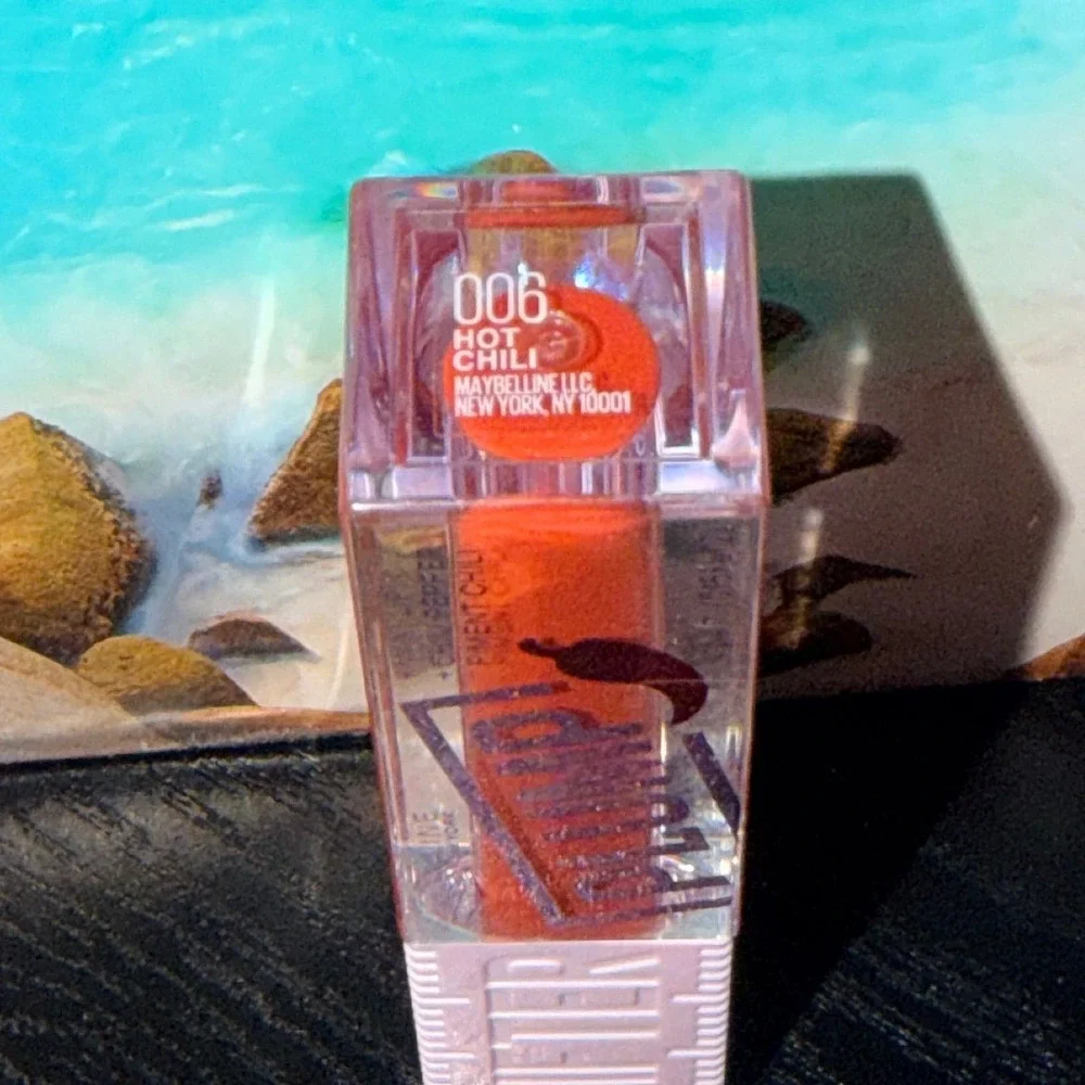Maybelline Lifter Plump Lip Gloss 006 Hot Chili Orange Red Plumping‎ Shine 5.4ml